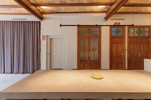 32-inch Smart TV with digital channels