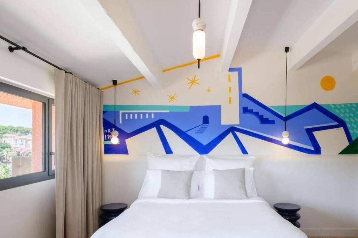 Hochwertige Bettwaren, Tempur-Pedic-Betten, Minibar, Zimmersafe