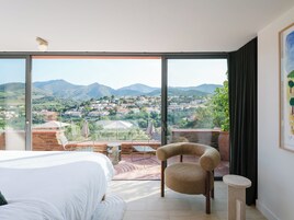 华丽客房 | 高档床上用品、泰普尔床垫、迷你吧、客房内保险箱