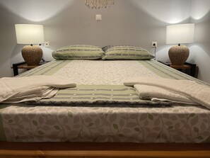 2 bedrooms, iron/ironing board, free WiFi, bed sheets - Apartment in Makry Gialos (Analipsi)