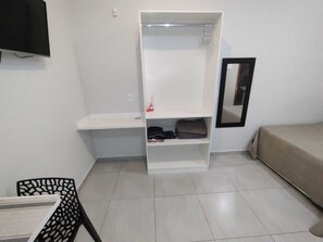 1 chambre, accès au Wi-Fi (inclus), literie fournie