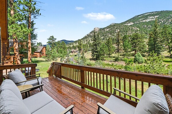 Townhome, 3 Bedrooms | Property grounds