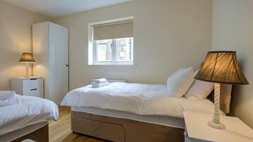 2 chambres, fer et planche Ă repasser, lit parapluie, Wi-Fi gratuit