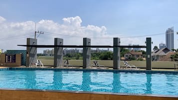 Piscina all'aperto