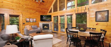 TV connectée, cheminée