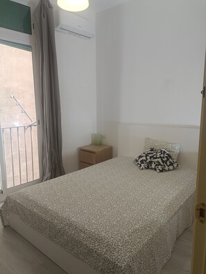 1 多间卧室、熨斗/熨衣板、WiFi、床单