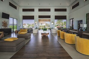 Interior - Casa Hermanas - 3BR Luxury Villa with Private Pool (Noord)