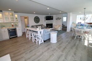 TV, DVD player - Great Island Ocean Club With Private Beach, Pool, Tennis, and More! (2335) (Yarmouth)