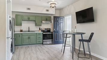 Fridge, microwave, oven, dishwasher