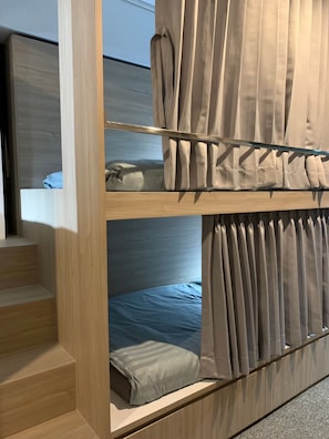 1 bedroom, in-room safe, blackout curtains, free WiFi