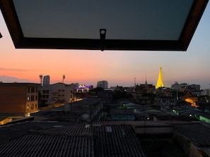 Terrace/patio - Marni BKK Hostel (Bangkok)