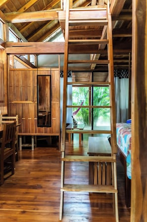 2 bedrooms, desk, WiFi, bed sheets - Playa Pelada Beachfront Bungalow at villas Ecositas Nosara (Provincia de Guanacaste)
