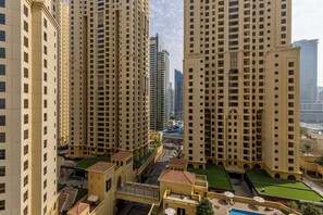View from property - Maison Privee -Serene & Luxury Retreat in the Heart of JBR Beach (Dubai)