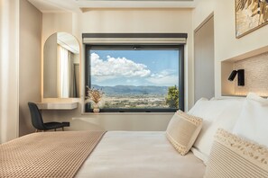 3 chambres, coffres-forts dans les chambres, fer et planche à repasser