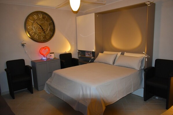 1 Schlafzimmer, WLAN, Bettwäsche