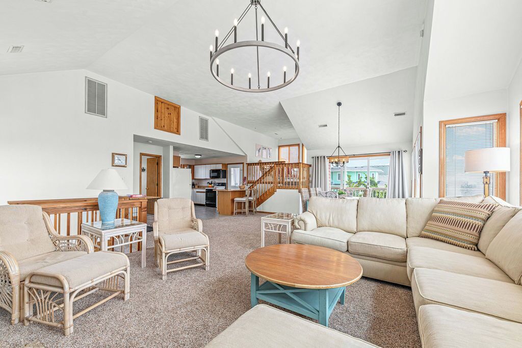 Smart TV, fireplace, DVD player, table football