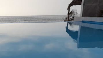 Udendørs pool