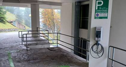 BEAR HOUSE - Cozy den for skiers