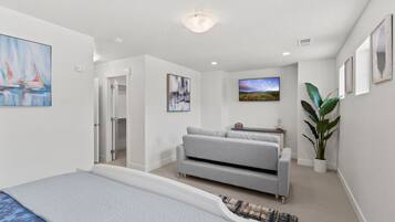 3 Schlafzimmer, Schreibtisch, Bügeleisen/Bügelbrett, kostenloses WLAN