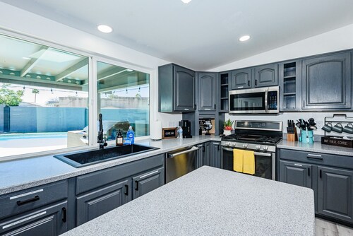 EastTucson_ Entire Home_Casa Hermosa_ Private_ Quiet_ Pool & Hot tub