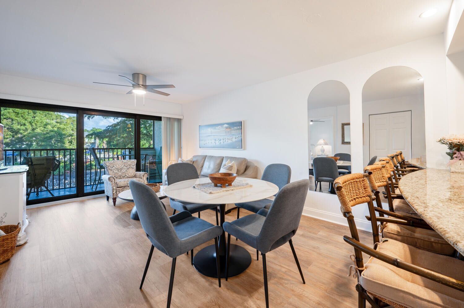 Naples Parkshore Resort Condo with Private Beach Access 2 Bedroom 2 Bath