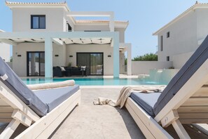 Terrace/patio - Luxury villas with private pool and jacuzzi.  (ZAKYNTHOS)