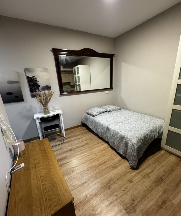 1 غرفة نوم وواي فاي وملاءات أسرّة