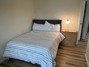 3 bedrooms, WiFi, bed sheets