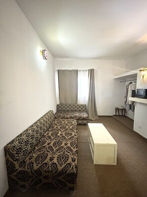 Smart TV - Appartement Centre des Mamelles, Dakar (Dakar)