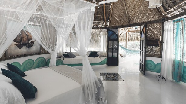 Premier Suite | Premium bedding, in-room safe, individually decorated - Playa Koralia (Santa Marta)
