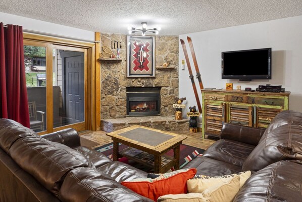 Smart-TV, Kamin