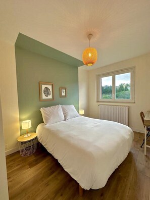 4 bedrooms, iron/ironing board, travel cot, WiFi - Vienne's Splendor Charming T5 by the River - Near Limoges CHU (Isle)