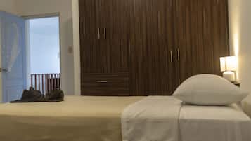 Apartment | 2 bedrooms, free WiFi, bed sheets