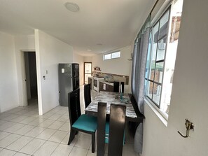 アパートメント | 専用キッチン | 大型冷蔵庫、オーブン、電気ポット、トースター