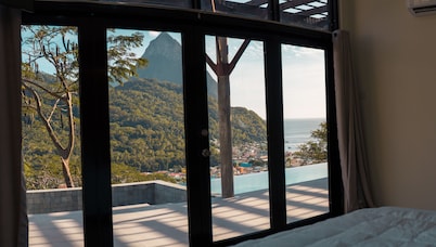 Enclave Villa V3 -Overlooking Pitons & Ocean ! Wow. 