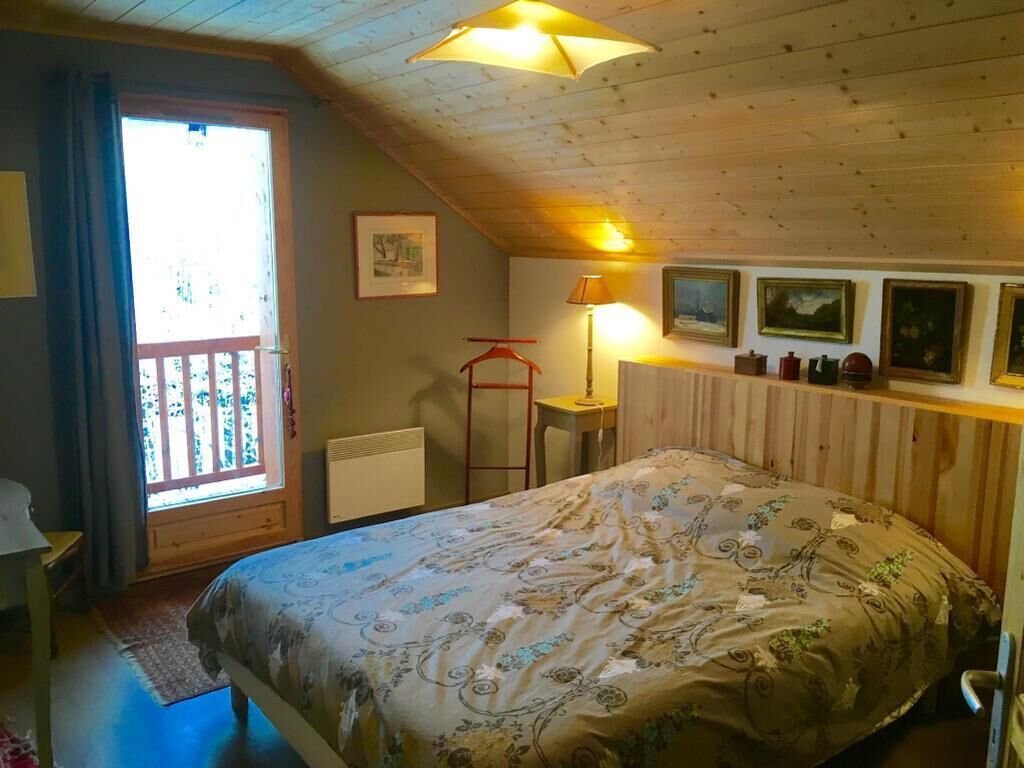 4 chambres, fer et planche à repasser, lit parapluie, Wi-Fi gratuit