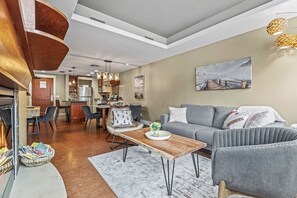 TV connectée, cheminée