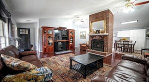 Smart TV, reproductor de DVD, estéreo y monitor de computadora 