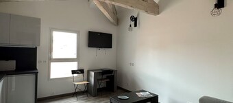 T2 Climatisé Lumineux Rénové à Neuf et à Deux pas des Rues Piétonnes