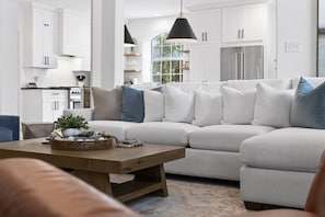 Smart-TV, Kamin, Videospiele