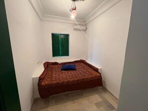 3 chambres, draps fournis