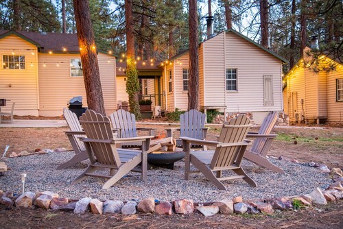Boathouse Cabin in Lakewood Cabins Complex Near Village Cabin 7