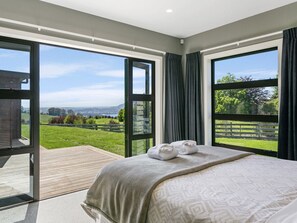 4 soveværelser, skrivebord, strygejern/strygebræt, gratis Wi-Fi