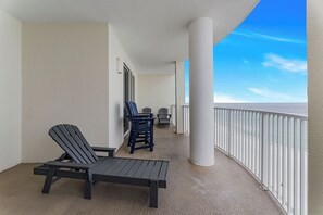 Terrace/patio - Luxurious Condo! | 3 Bed, 3 Bath (Panama City Beach)