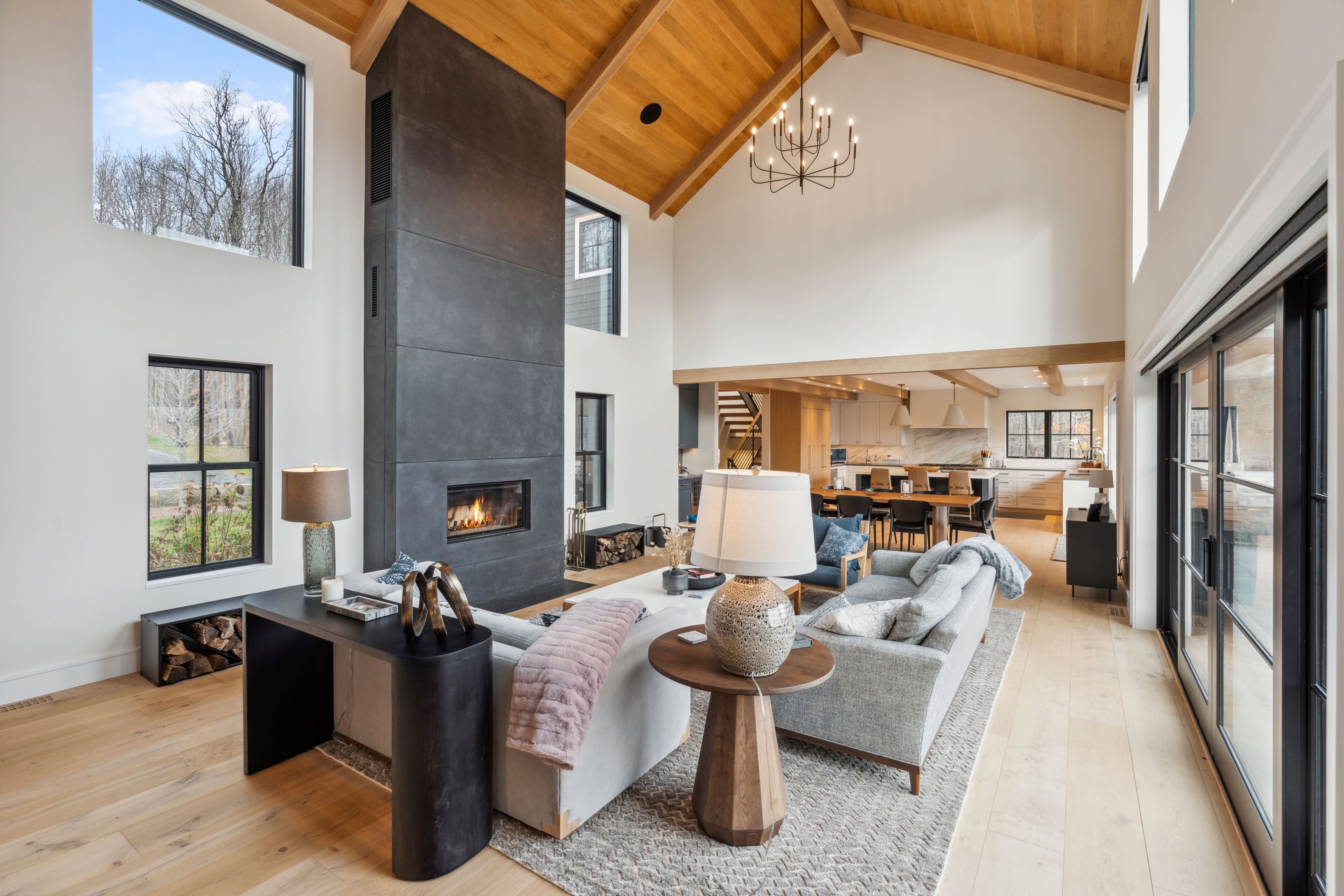 Smart-TV, peis og PC-skjermer