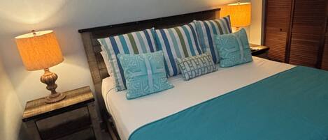 1 bedroom, in-room safe, iron/ironing board, free WiFi