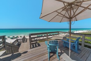 Property grounds - PRIVATE BEACH/POOL ACCESS-Pristine Condition-Close to Town Center/Beach-2 Bikes (Rosemary Beach)
