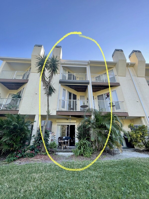 Exterior - Luxury Living in Oldsmar: 3BR/3BA Townhouse with in Gated Community (Oldsmar)