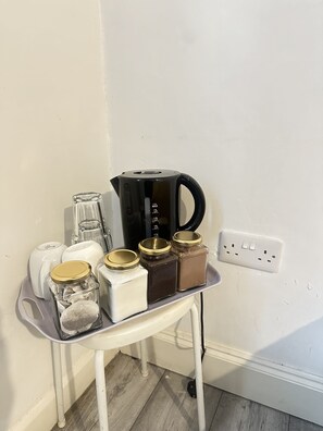 Double Room - Ebehi Inn (London)