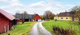 Nice home in Torup with WiFi